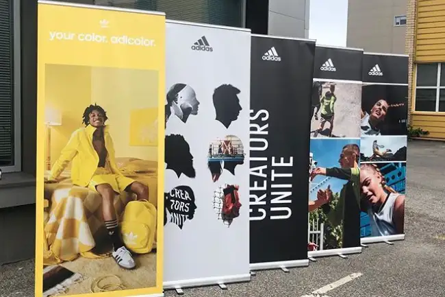 Banner Roll Up Murah