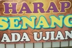 cetak spanduk